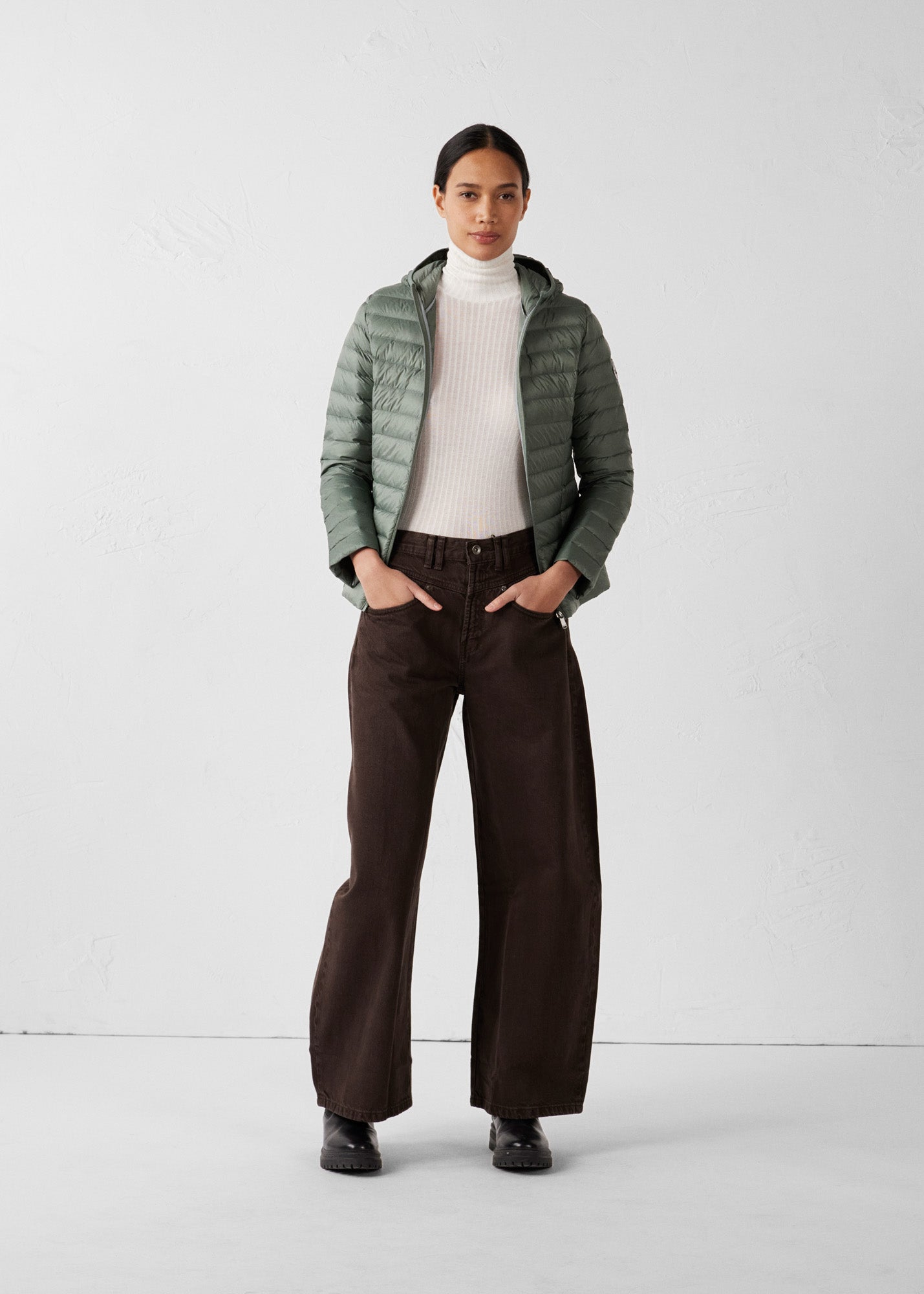 Doudoune légère à capuche Vert sauge Cloe