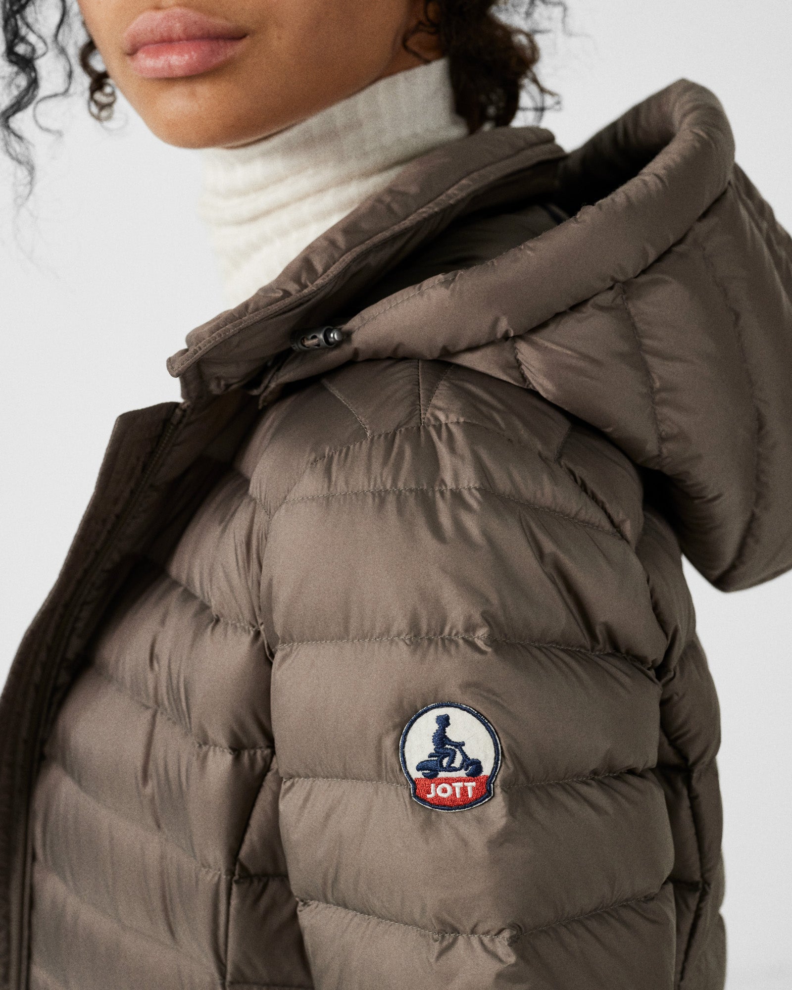 Doudoune longue à capuche Taupe Vero 2.0