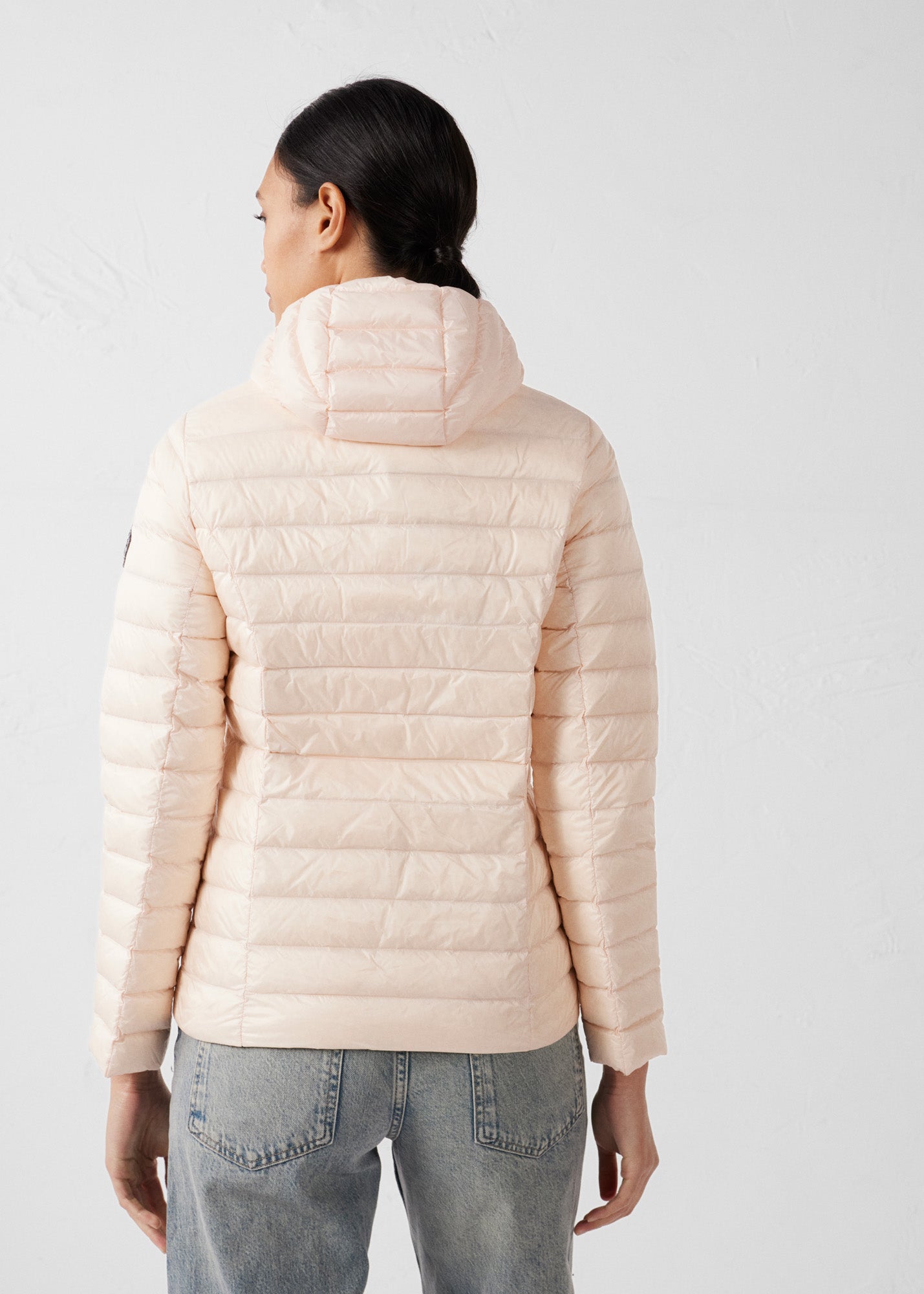 Doudoune légère à capuche Salty nude Cloe