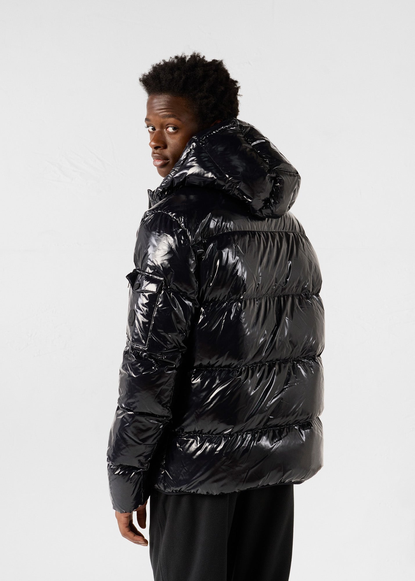 Doudoune à capuche Grand Froid Noir Java laquée