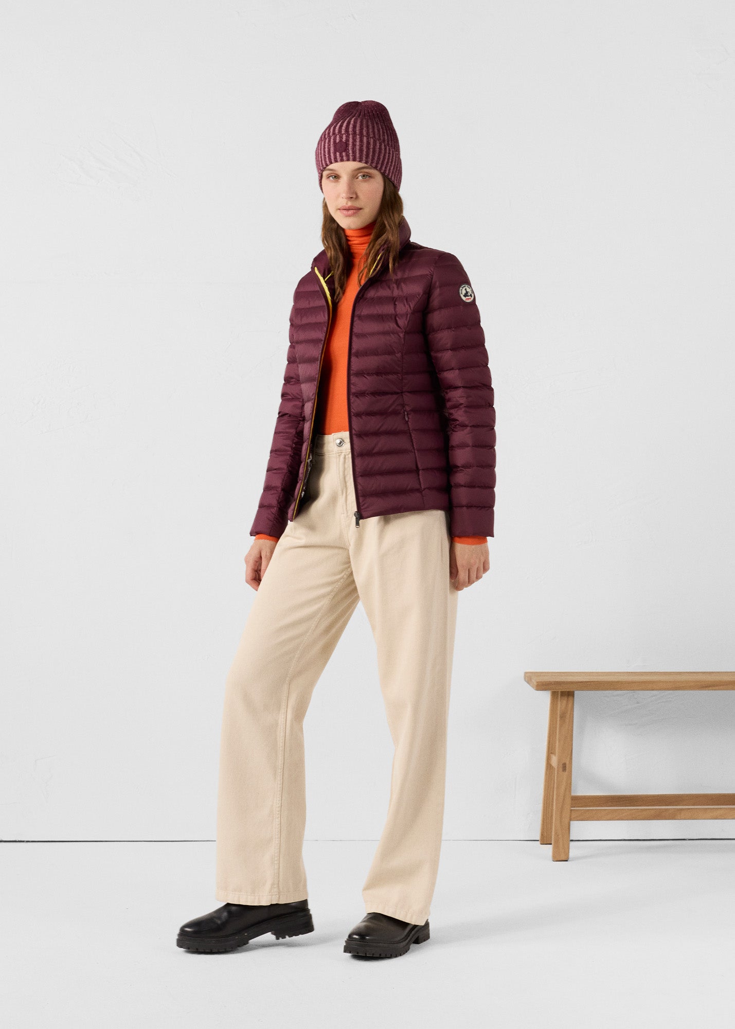 Doudoune légère Cerise noire Cha