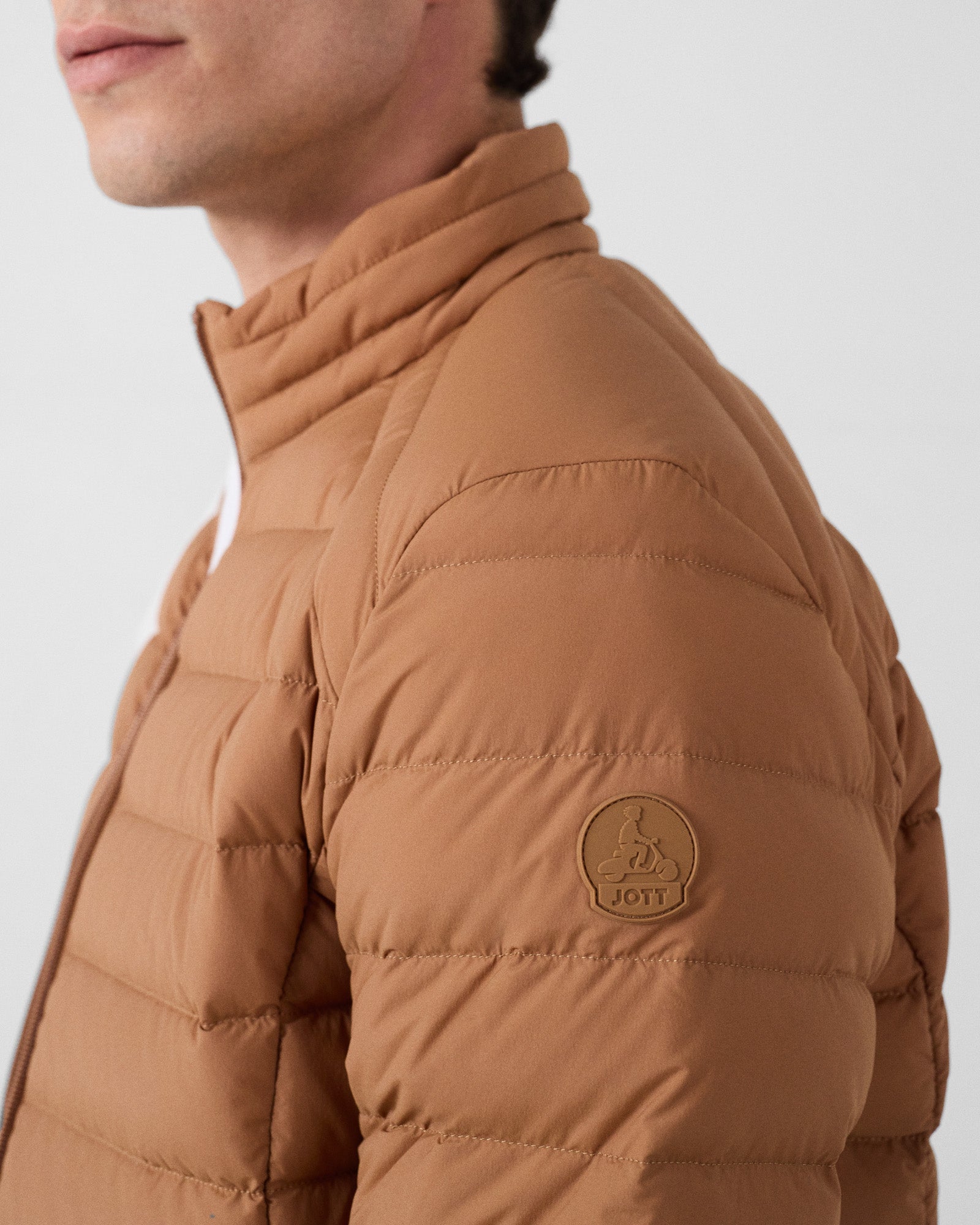 Doudoune légère stretch Sucre roux Aragon