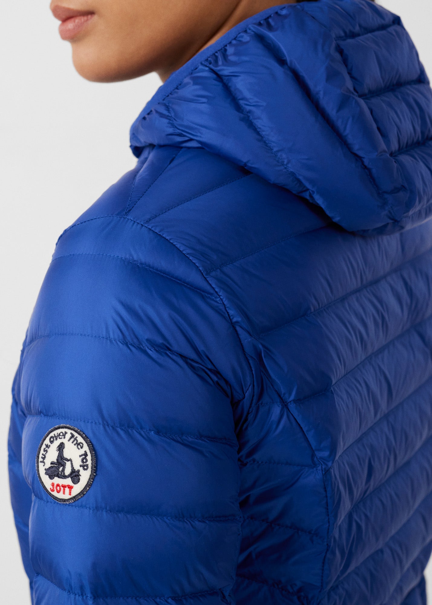 Doudoune légère à capuche Bleu cobalt Cloe