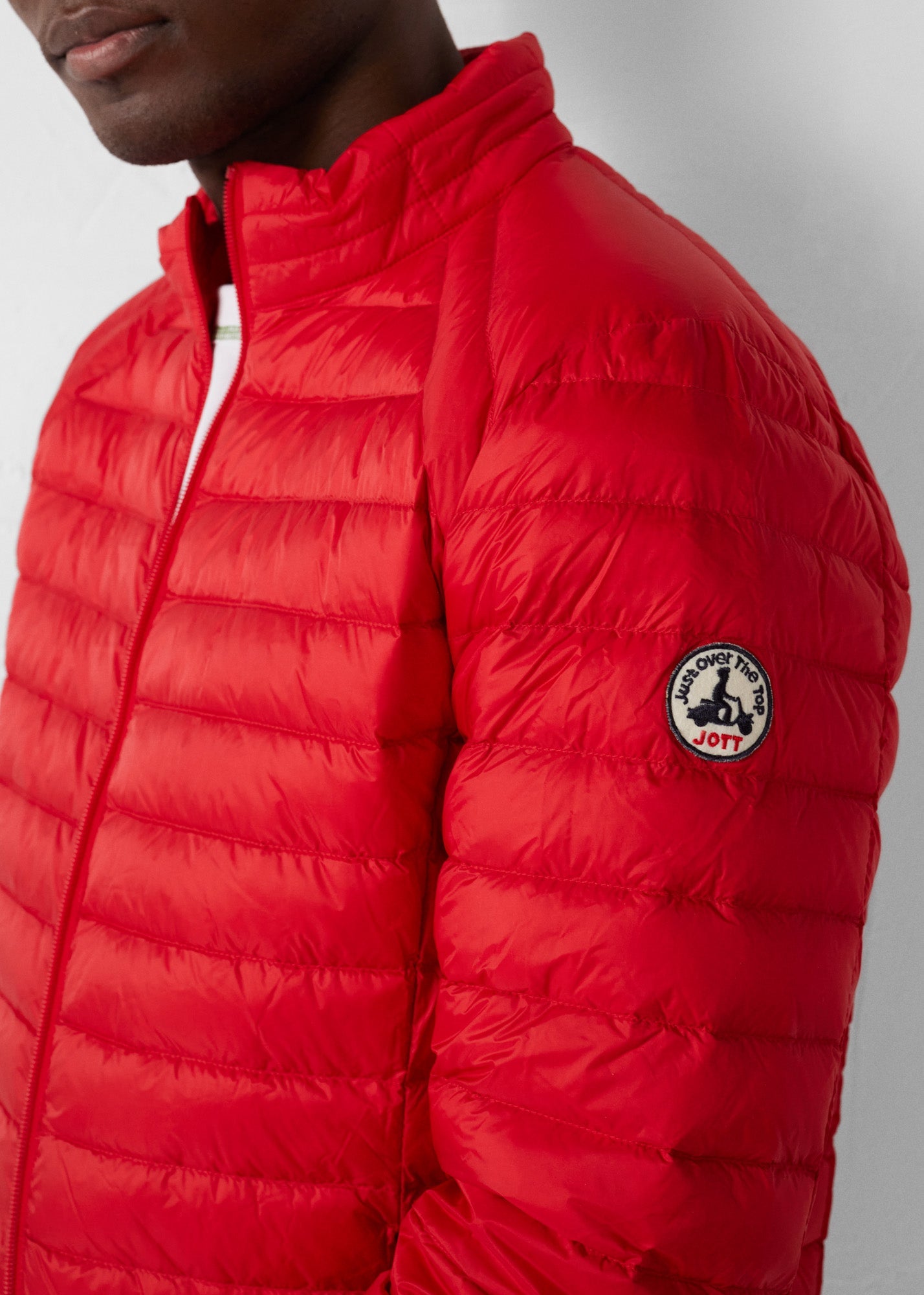 Doudoune légère Rouge carmin Mat