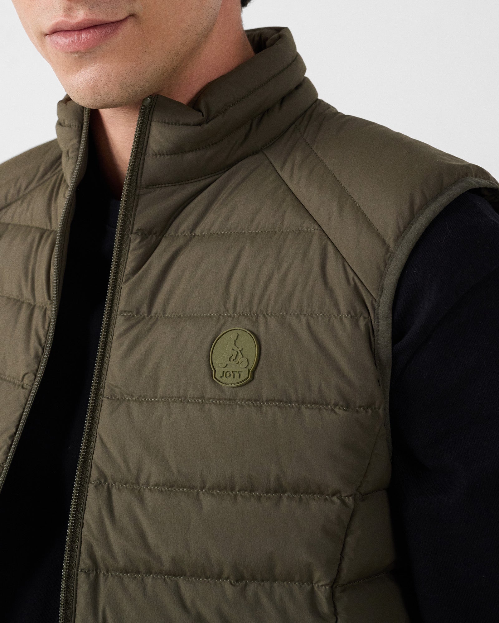 Doudoune sans manches stretch Army Arafo