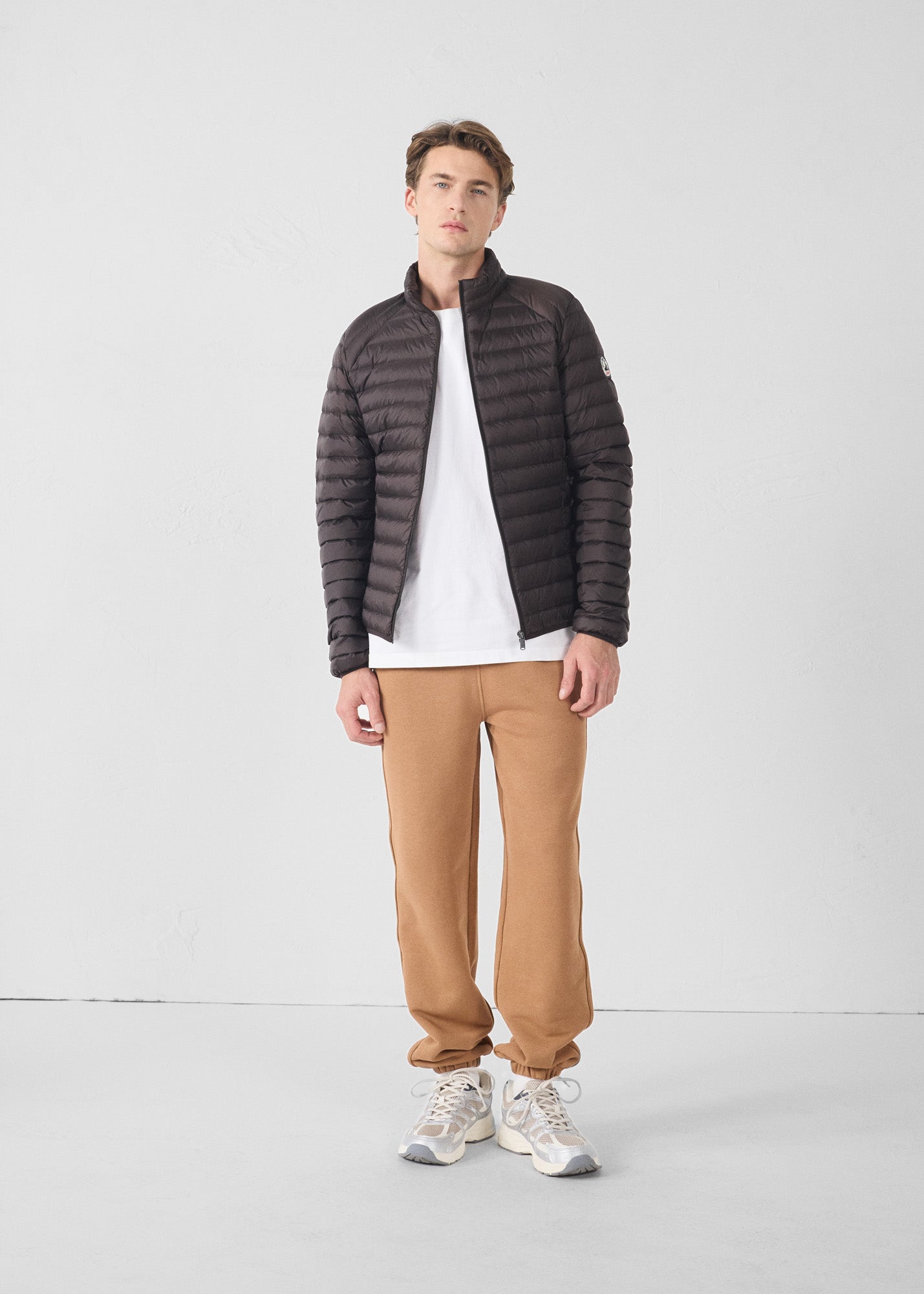 Doudoune légère Café noir Mat