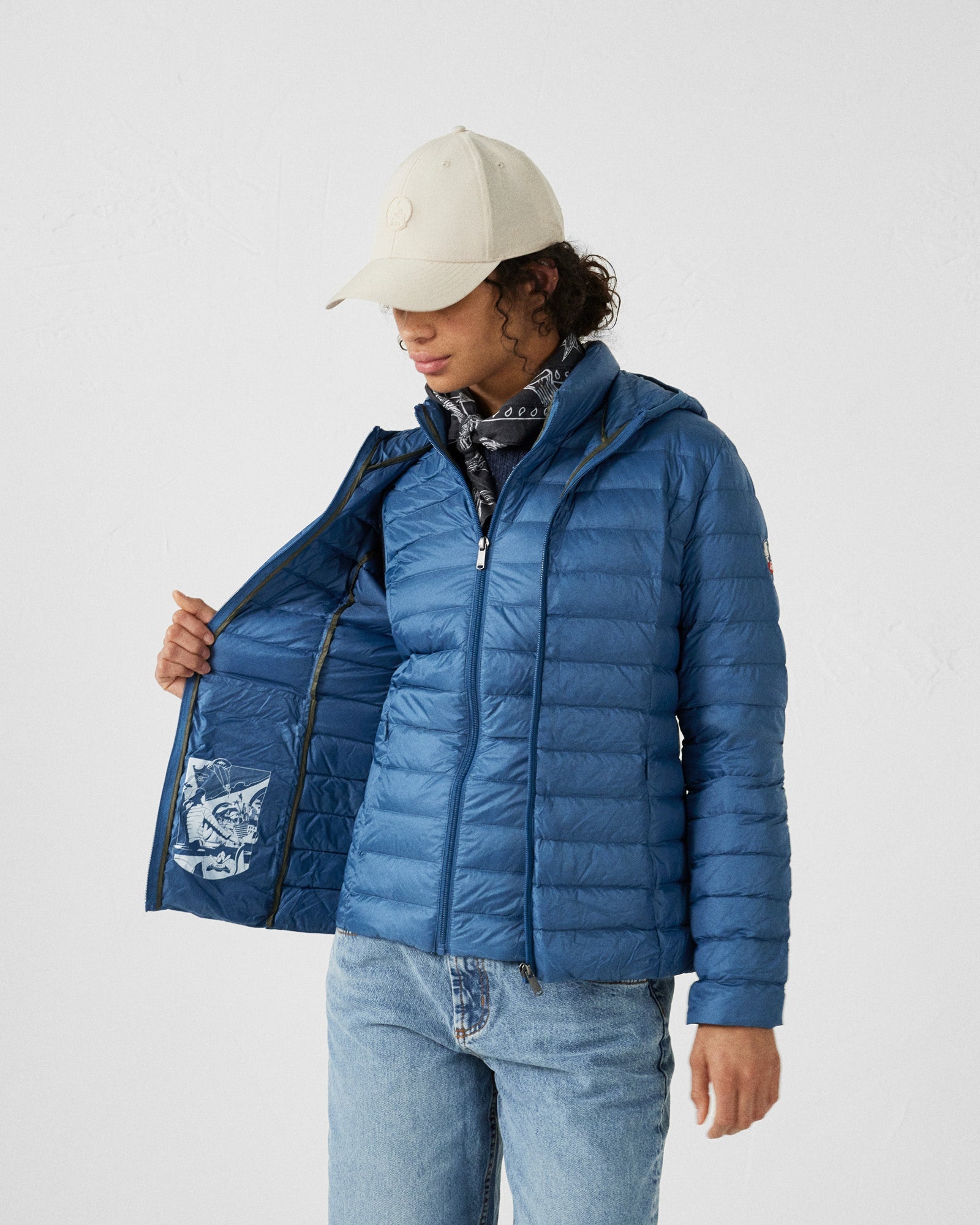 Doudoune légère à capuche Bleu jeans Cloe