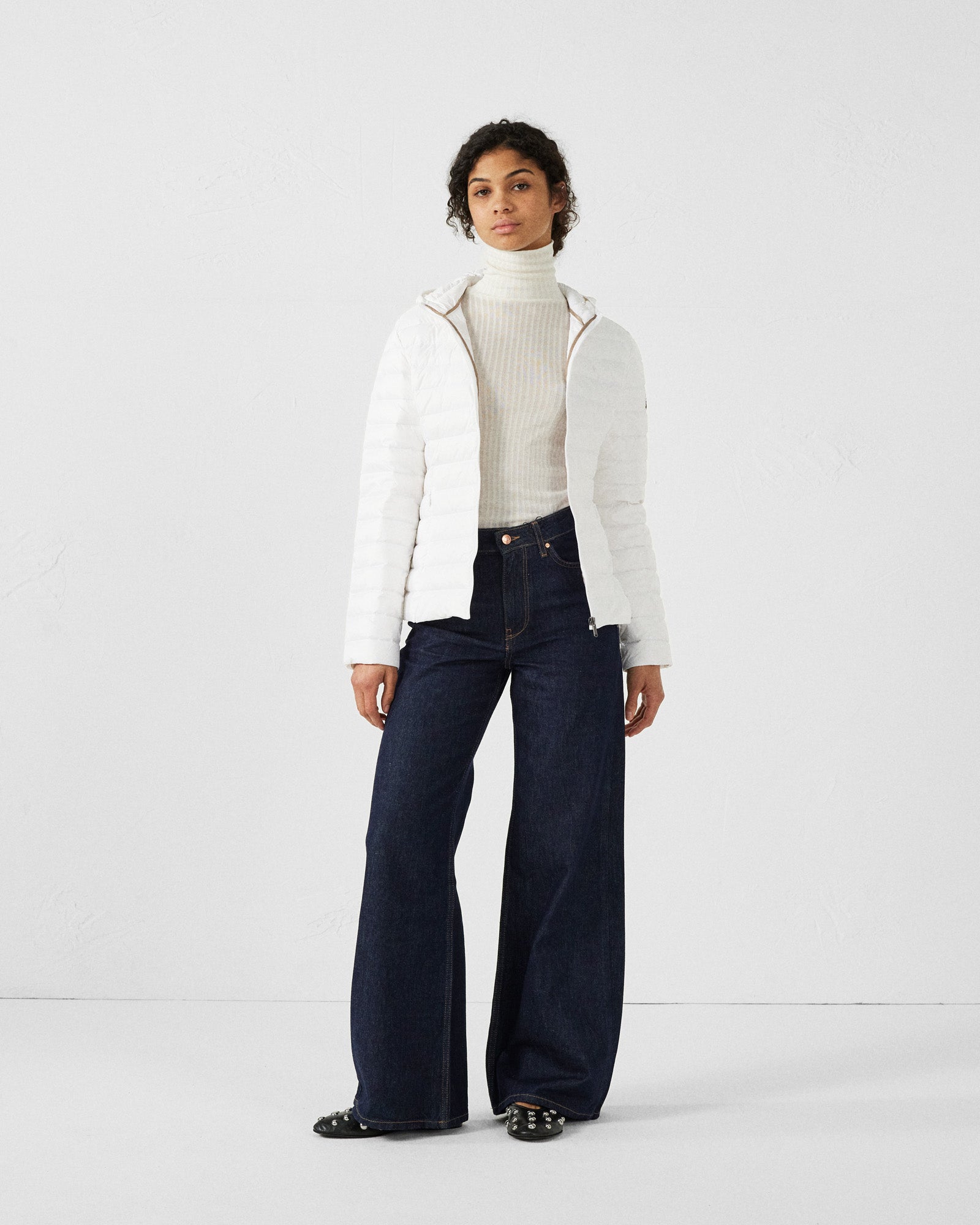 Doudoune légère à capuche Blanc Cloe